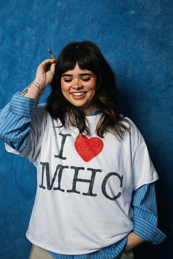 WHITE I ❤️ MHC TEE