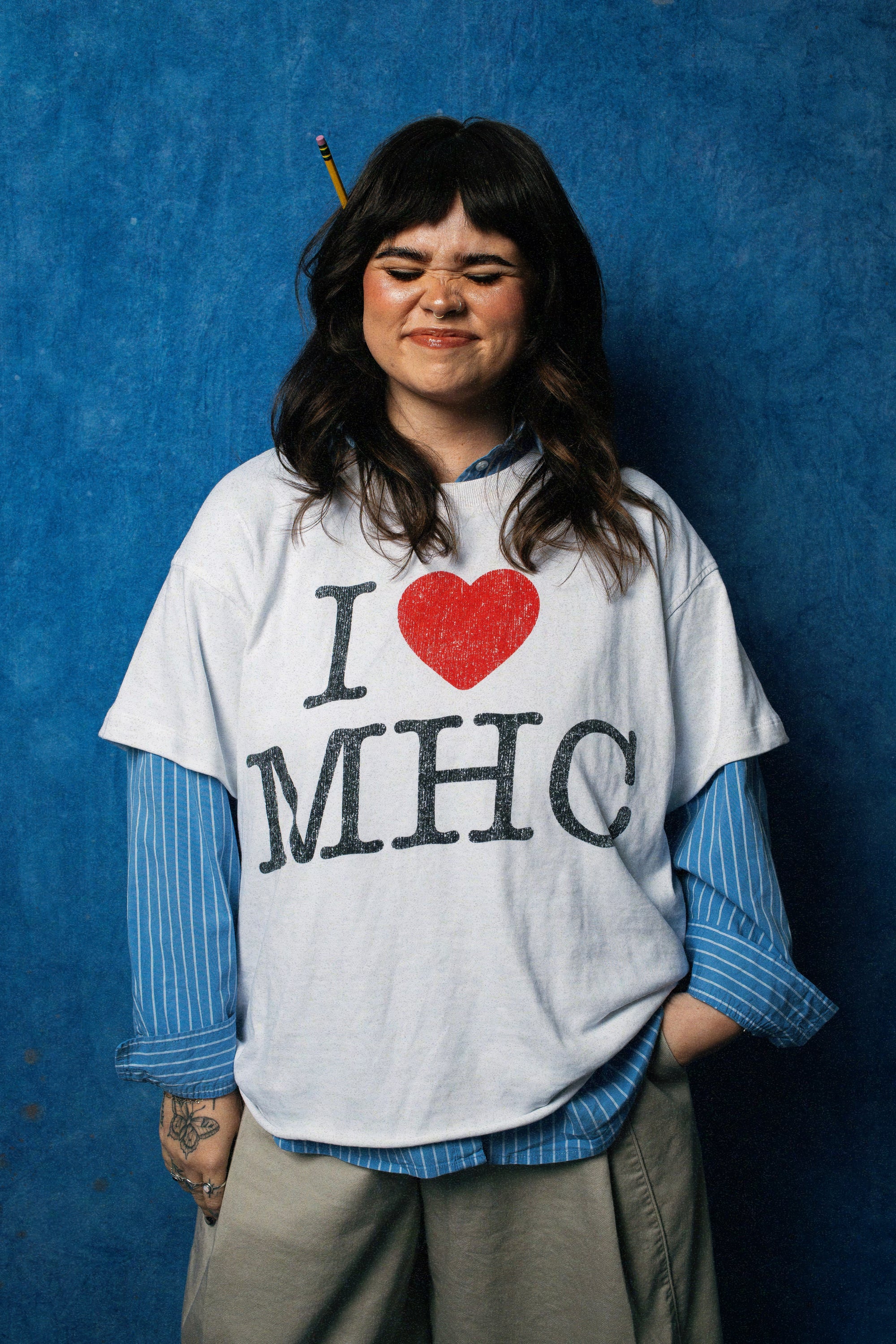 WHITE I ❤️ MHC TEE