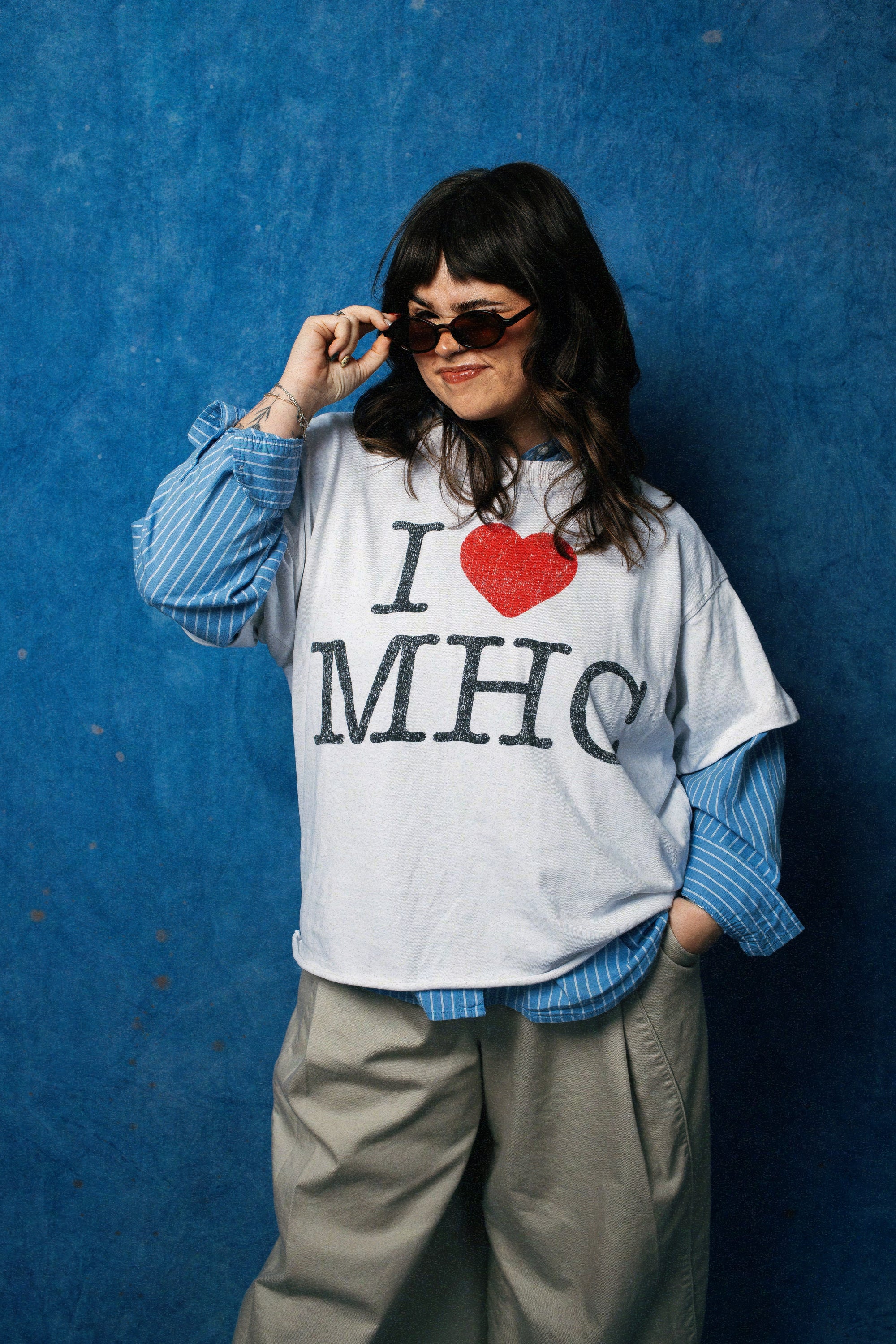 WHITE I ❤️ MHC TEE